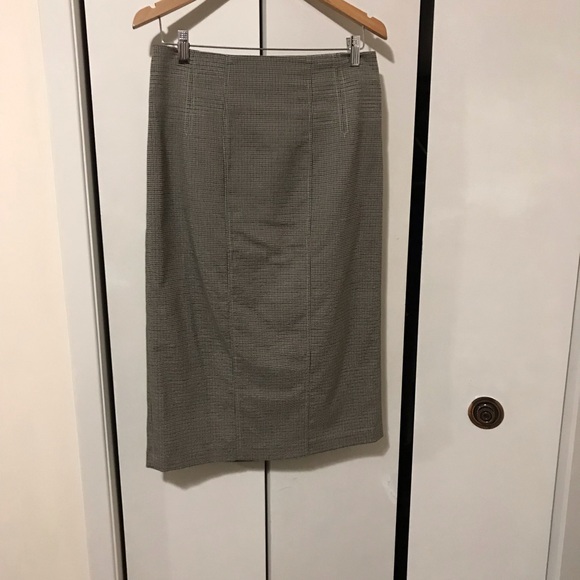 Mario Serrani Ladies Grey Pattern Skirt - Picture 1 of 2